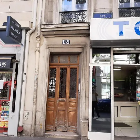 Appartamento Pres Du Centre Et Du Metro Parigi